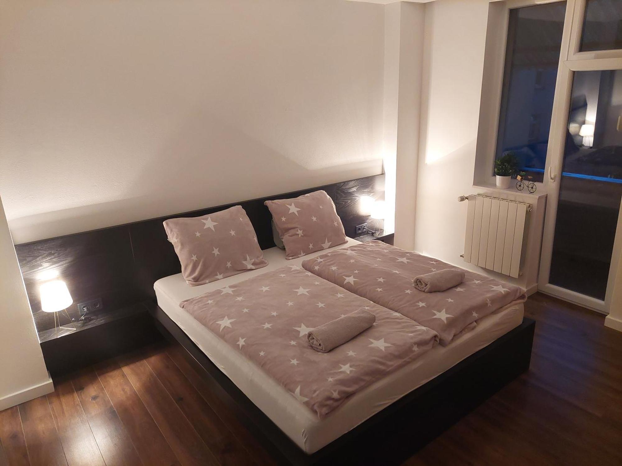 B&B Resslova Χράντεκ Κράλοβε Εξωτερικό φωτογραφία